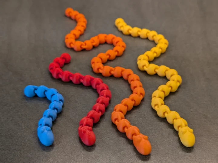 Cobra flexível fidget — referência do criador